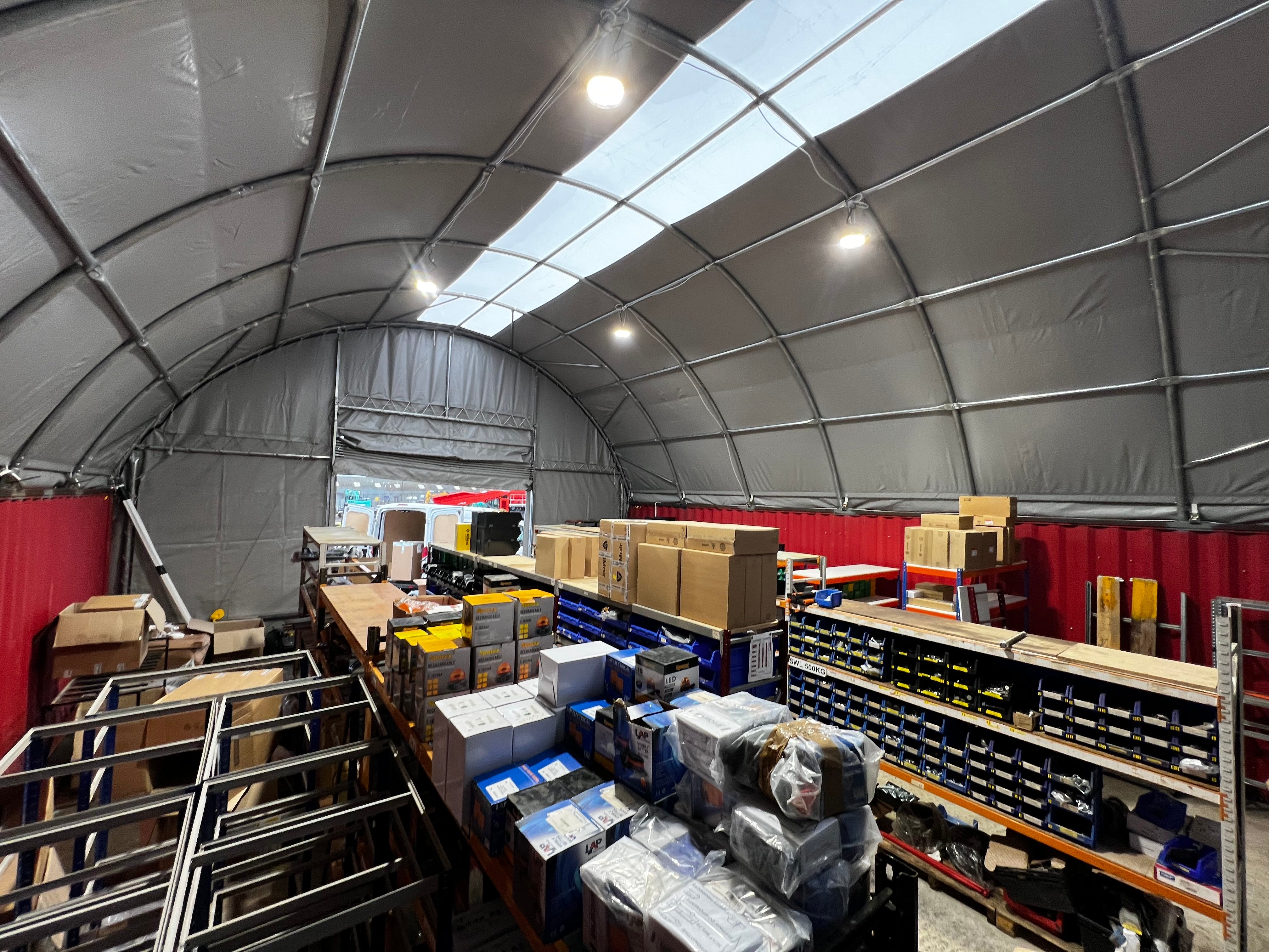 Pensiline per container - 26 piedi x 40 piedi x 10 piedi (8 m x 12 m x 3 m)