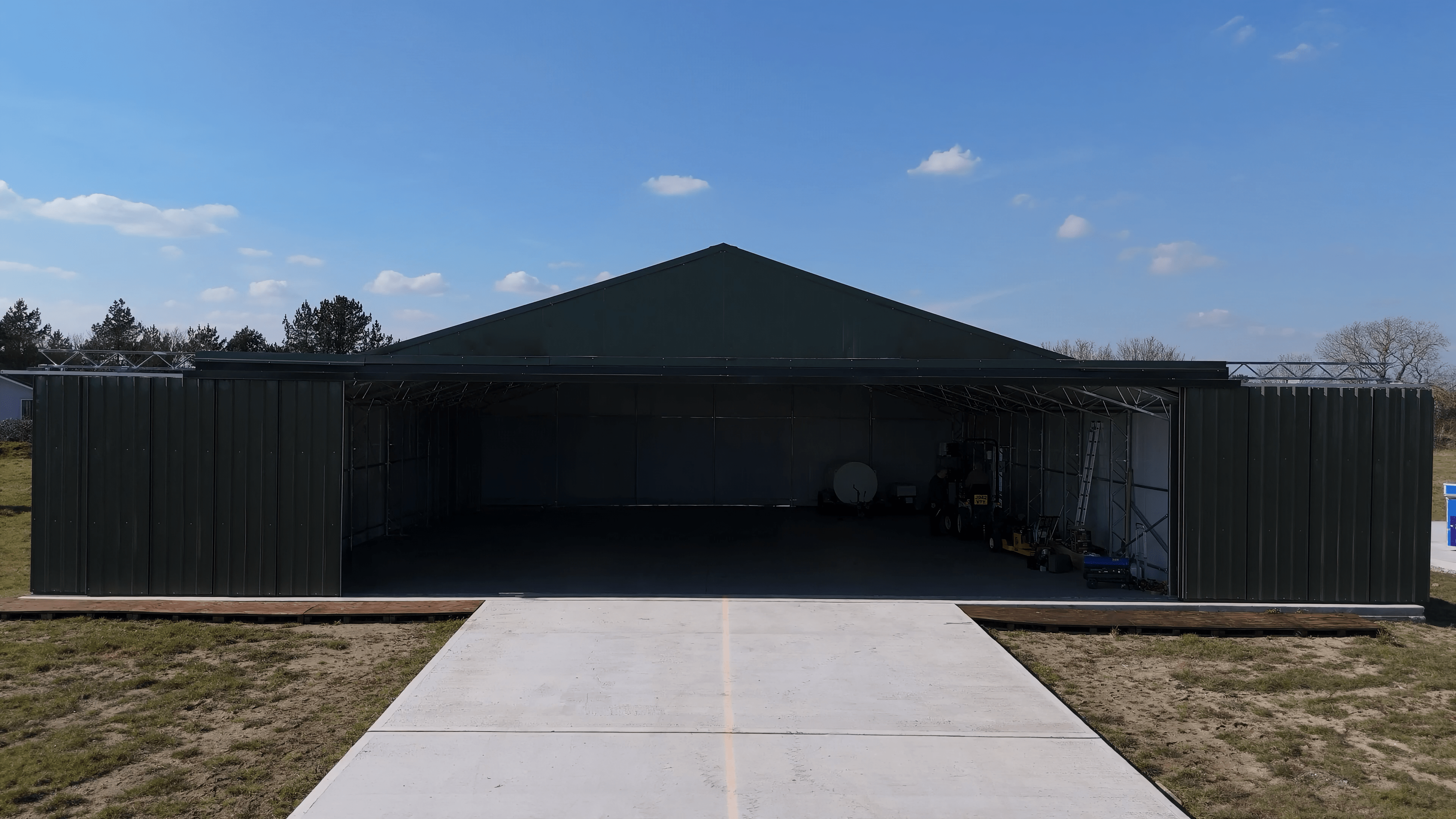 Hangar per aerei in acciaio