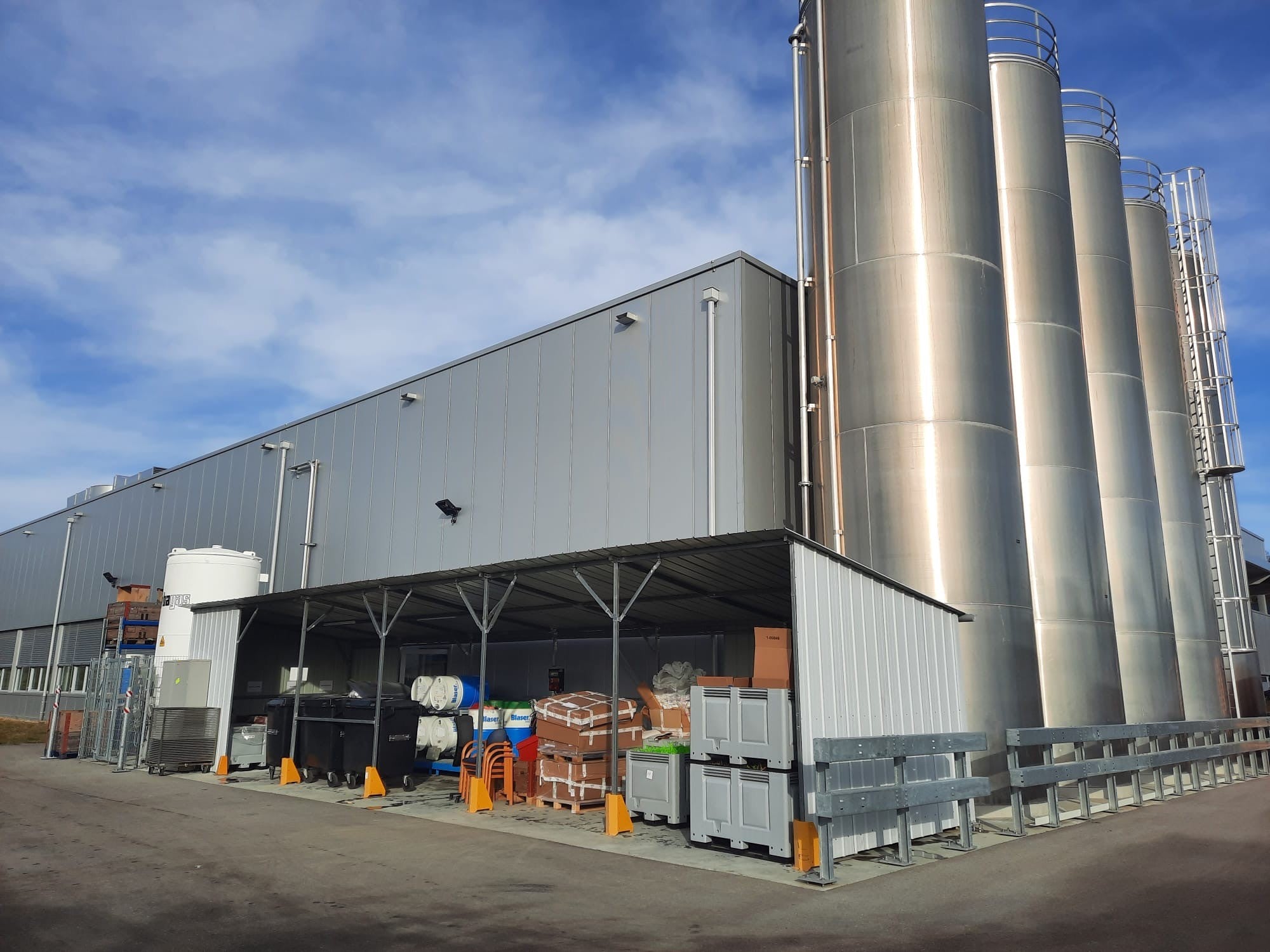 Rifugi da campo in acciaio