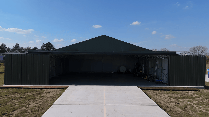 Hangar per aerei in acciaio