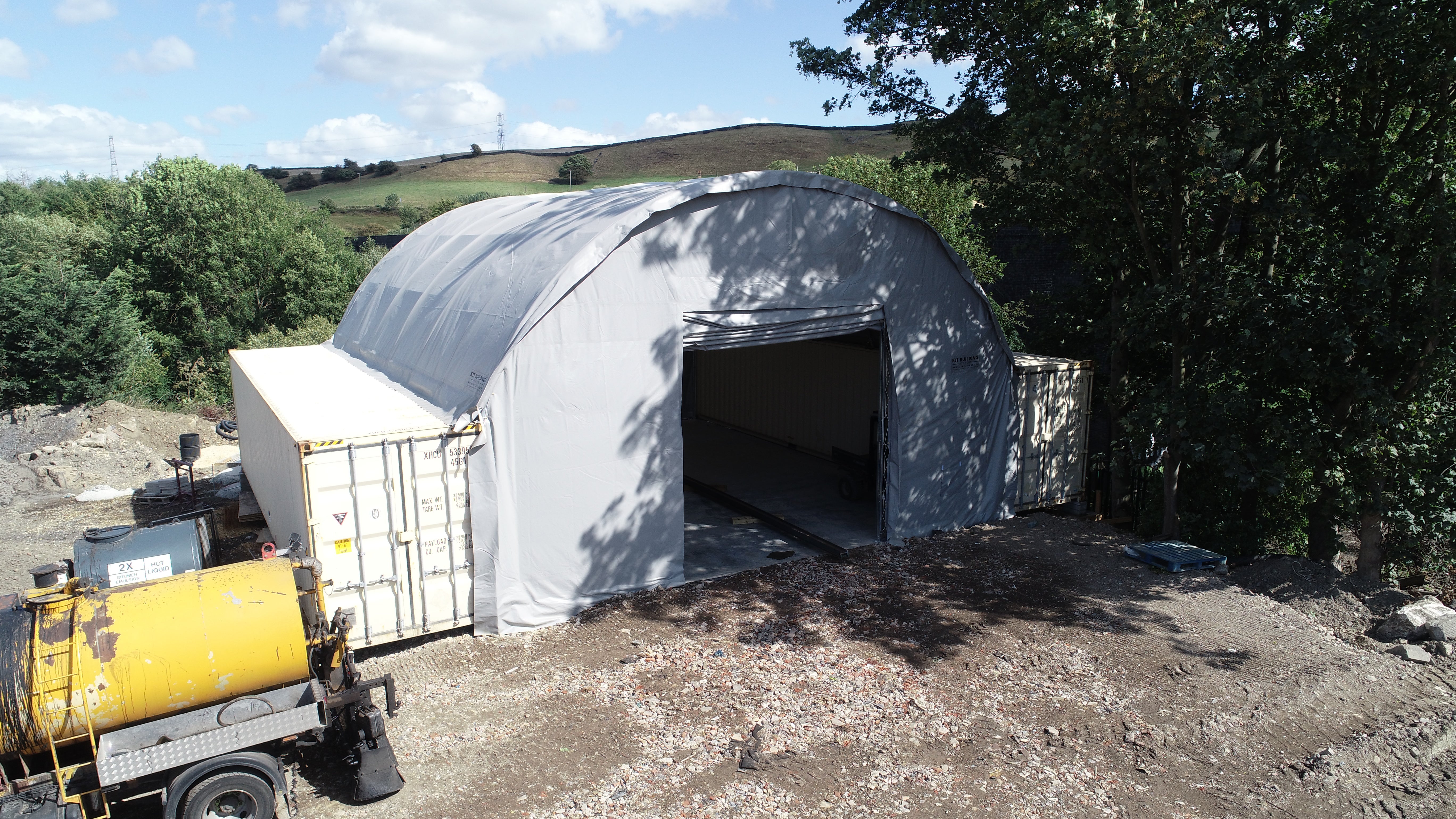 Pensiline per container - 40 piedi x 40 piedi x 15 piedi (12 m x 12 m x 4,5 m)